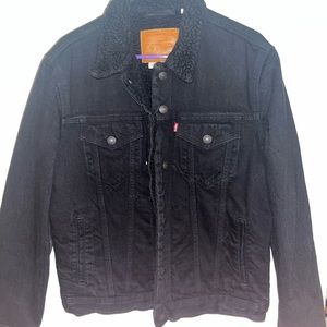 Levi’s Premium Sherpa Lined Trucker Jacket